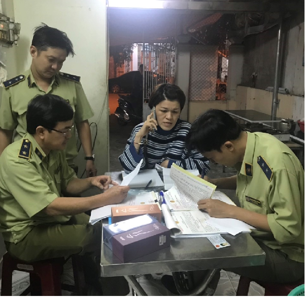 Khánh Hòa: Thu giữ trên 3.000 chai nước hoa giả thương hiệu Miss Saigon