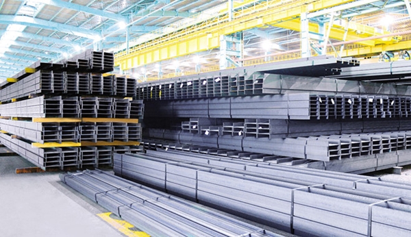 Thép Trung Quốc khiến nhiều doanh nghiệp thép trong nước lao đao