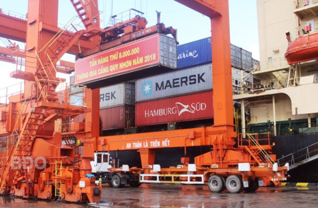 Cảng Quy Nhơn-(Bình Định): Giảm giá dịch vụ bốc xếp 30%