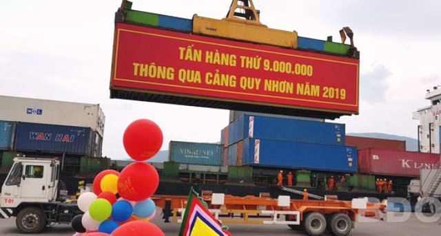 Cảng Quy Nhơn đón tấn hàng thứ 9 triệu trong năm