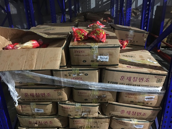 Kho chứa 25 tấn đùi gà tây Hàn Quốc hết hạn sử dụng