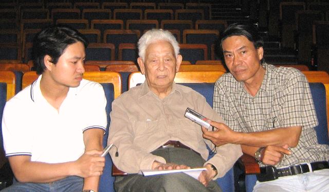 PV TH&CL- Đạo diễn Ho&agrave;ng Nhật Nam v&agrave; nhạc sỹ Phạm Duy