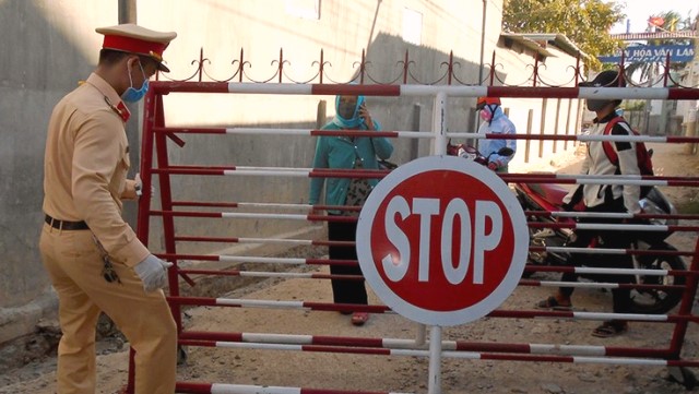 Ninh Thuận: Phong toả thôn Văn Lâm 3, cách ly 53 người tiếp xúc ca bệnh 61 và 67