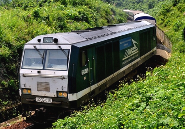 Công ty CP Vận tải đường sắt Hà Nội: Dừng hoạt động đôi tàu du lịch Hà Nội - Đà Nẵng