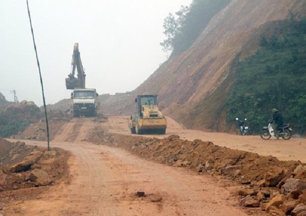 Hình ảnh đoạn đường cầu qua sông Bần xã Võ Miếu, huyện Thanh Sơn do Công ty TNHH Xây dựng Tự Lập thi công năm 2016 (Ảnh: Báo Phú Thọ)