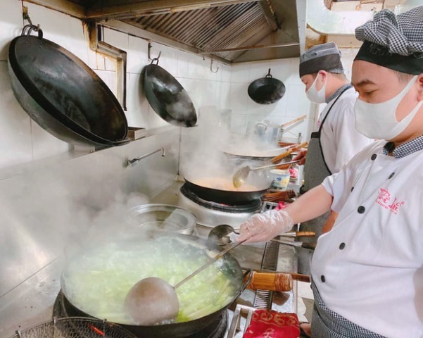 1.000 suất cơm nặng tình người Đà Nẵng, gửi đến tuyến đầu phòng chống dịch Covid-19