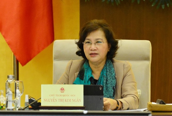 Chủ tịch Quốc hội Nguyễn Thị Kim Ngân phát biểu tại phiên họp sáng 23/3