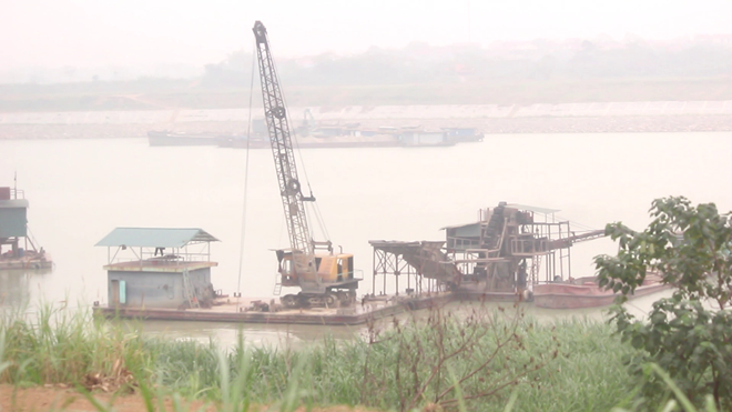 Phú Thọ: Tạm dừng hoạt động khai thác cát sỏi toàn tuyến sông Lô