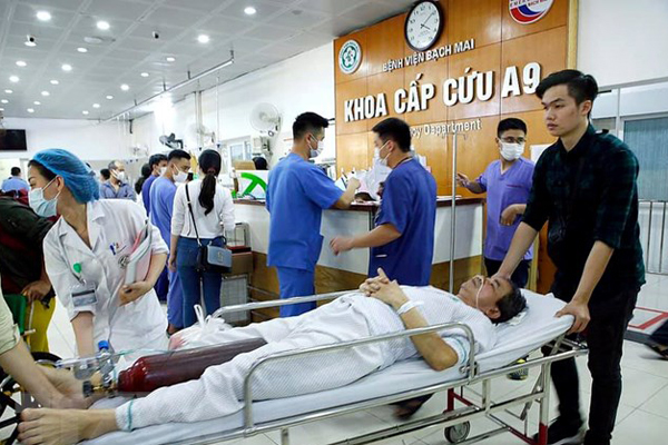 Bệnh viện Bạch Mai chỉ còn duy trì khám, điều trị các trường hợp cấp cứu hoặc cần điều trị liên tục