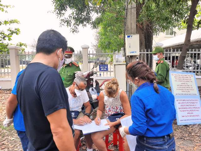 Đà Nẵng: Tối 26/3 triển khai cấm tập trung đông người