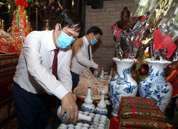 Giỗ Tổ Hùng Vương 2020: Trang nghiêm, thành kính Lễ giỗ Đức Quốc Tổ Lạc Long Quân