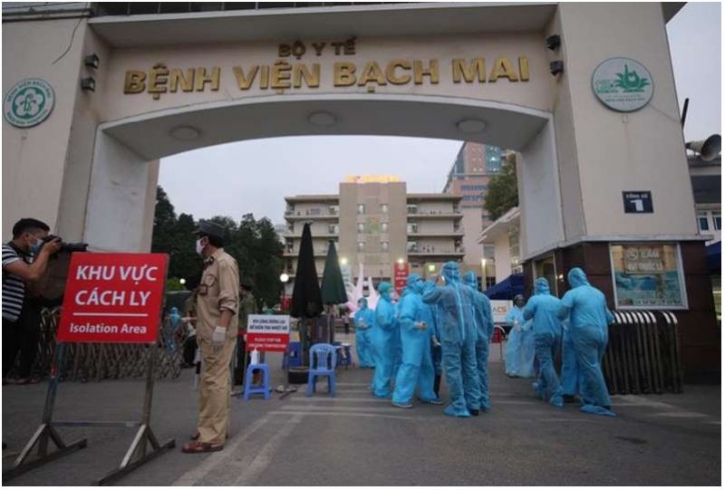 Bệnh nhân đã làm thuê ở nhà ăn của Bệnh viện Bạch Mai Hà Nội trong 2 tháng