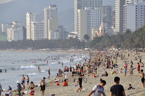 Nha Trang: Ghi nhận dọc phố biển thời Covid- 19