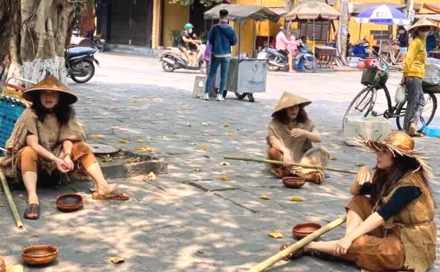 Quảng Nam: Nhóm người cải trang làm “cái bang” tại phố cổ Hội An là người nhà ông Phan Văn Anh Vũ