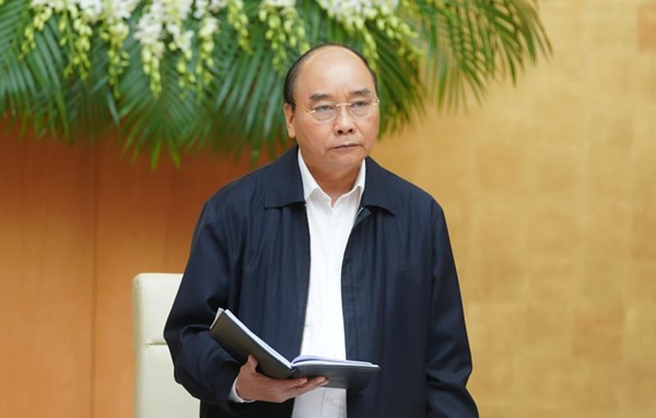Thủ tướng Nguyễn Xuân Phúc phát biểu tại cuộc họp Thường trực Chính phủ (Ảnh: VGP)