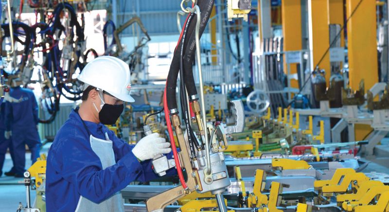 DN thu hẹp sản xuất: Thất nghiệp tăng cao