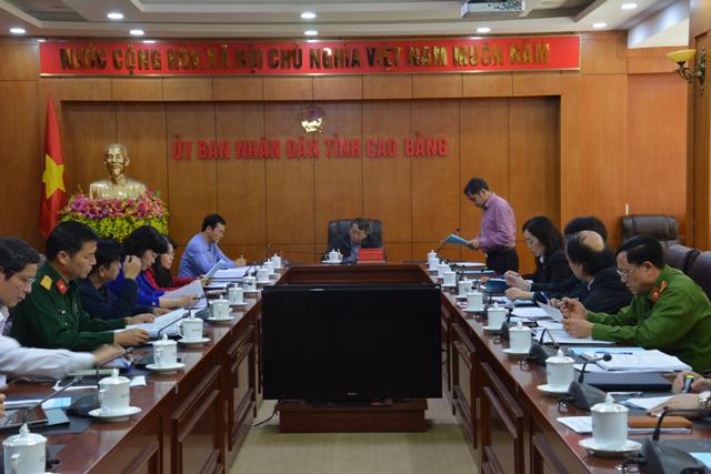 Đồng chí Hoàng Xuân Ánh, Phó Bí thư Tỉnh ủy, Chủ tịch UBND tỉnh, Trưởng Ban chỉ đạo phòng, chống dịch COVID-19 của tỉnh triển khai nhiệm vụ phòng chống dịch