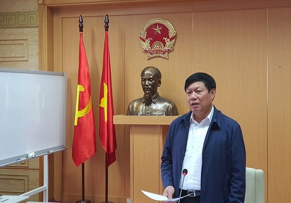 Thứ trưởng Bộ Y tế, Đỗ Xuân Tuyên phát biểu tại hội nghị
