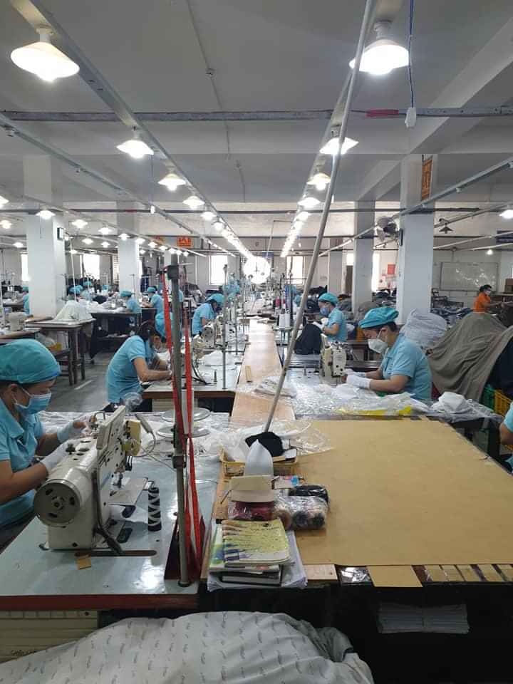 Bà Rịa - Vũng Tàu: Doanh nghiệp may mặc đẩy mạnh sản xuất khẩu trang kháng khuẩn
