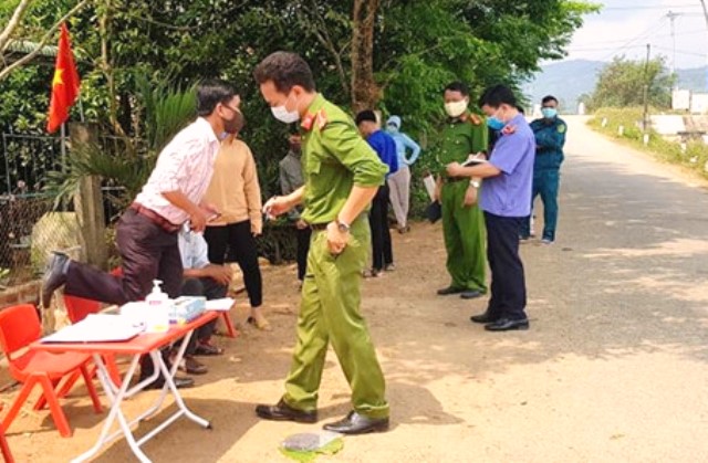Quảng Nam: Xử lý nghiêm 2 vụ tấn công lực lượng chốt chặn kiểm soát dịch Covid-19