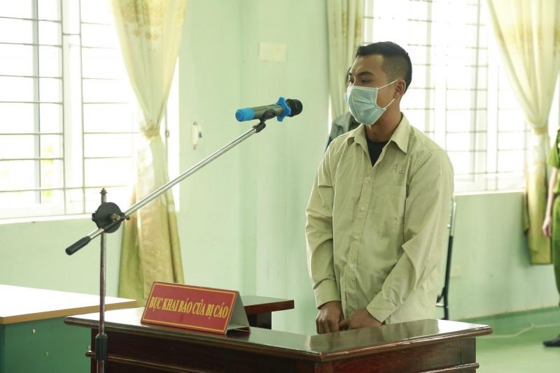 TAND huyện Tiên Yên tuyên phạt bị cáo Đào Xuân Anh Doanh 9 tháng tù giam.