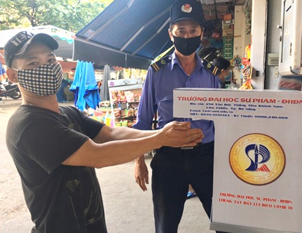 Đà Nẵng: Tăng cường phòng dịch Covid-19 tại chợ Đầu mối Hòa Cường