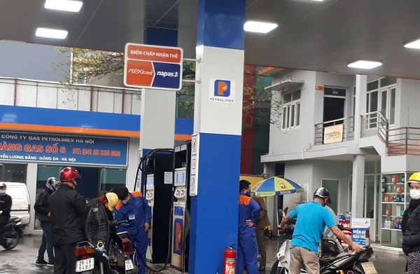 Giá xăng dầu về sát mốc 11.000 đồng/lít vào ngày mai?