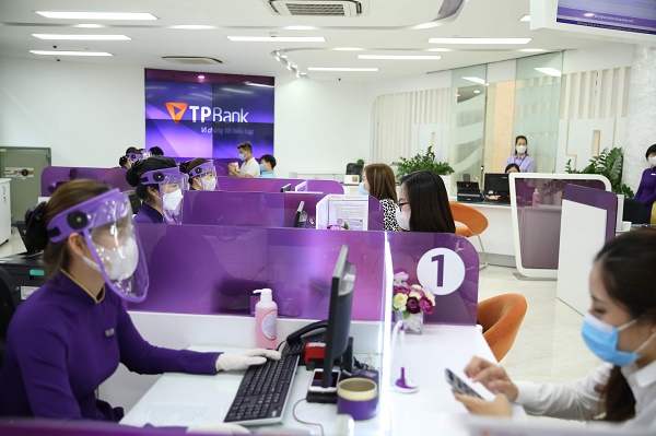 TPBank miễn nhiều loại phí hỗ trợ doanh nghiệp