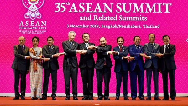 Các nước ASEAN sẽ cùng nhau đưa ra các biện pháp, sáng kiến cụ thể, thúc đẩy hơn nữa hợp tác phòng chống dịch bệnh Covid-19