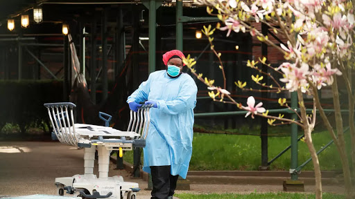 Mỹ sắp xác lập đỉnh dịch