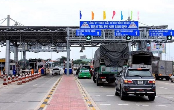 Kiến nghị giảm phí BOT để hỗ trợ tài xế trong dịch Covid-19