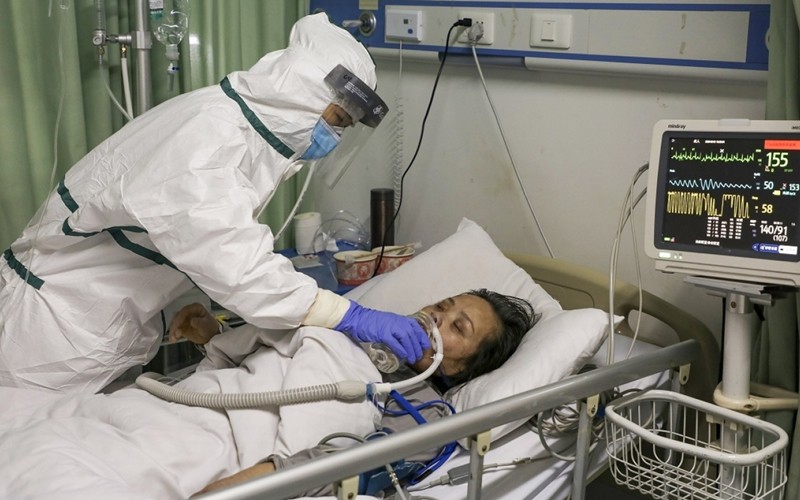 Toàn cảnh dịch bệnh COVID-19 thế giới ngày 17/4: Các nước đồng loạt kéo dài thời gian cách ly