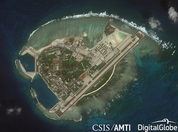 Đảo Phú Lâm thuộc quần đảo Hoàng Sa của Việt Nam bị Trung Quốc chiếm đóng bất hợp pháp (Ảnh: CSIS/AMTI)