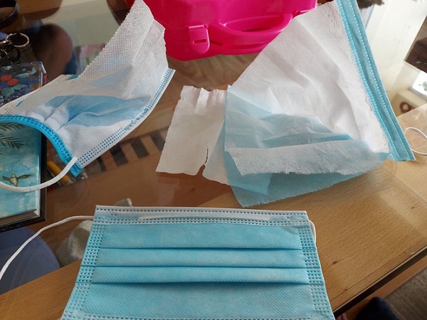 Thâm nhập 'ma trận' khẩu trang