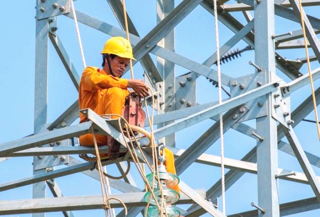 Điện lực Đà Nẵng hỗ trợ khách hàng sử dụng điện khoảng 150 tỷ đồng