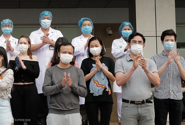 Bệnh nhân 137 tái dương tính với Covid-19 , đã ở Nghệ An 1 ngày