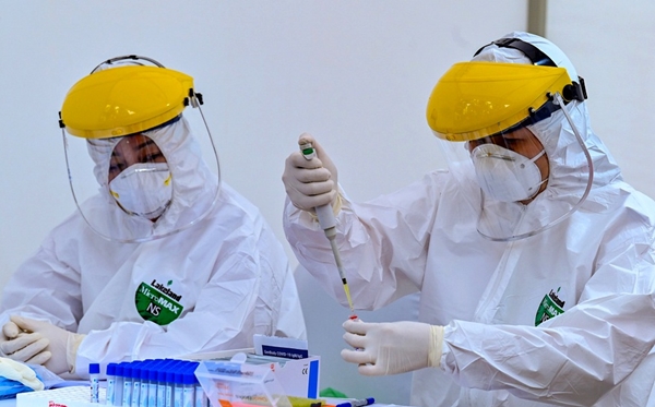 Nhiều nước đặt mua sinh phẩm xét nghiệm Covid-19 của Việt Nam
