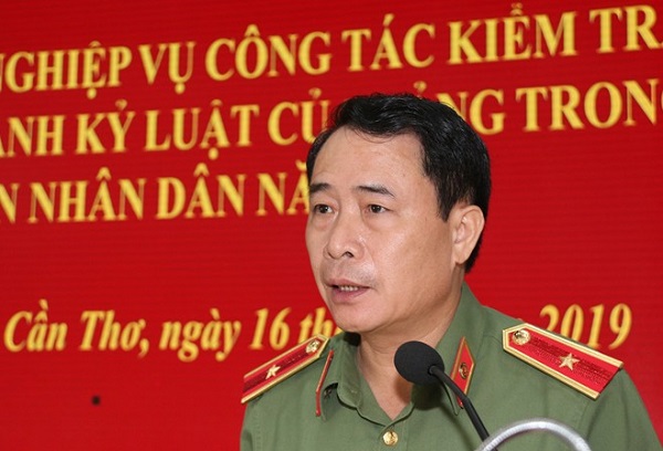 Thiếu tướng Lê Quốc Hùng