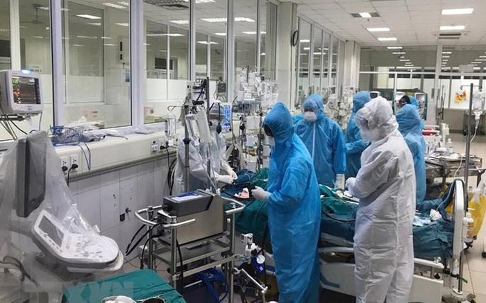 Việt Nam thử nghiệm tiêm vắc-xin phòng COVID-19 trên chuột