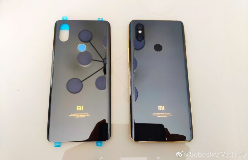 Xiaomi Mi 7 độc nhất được đấu giá 3 tỷ đồng