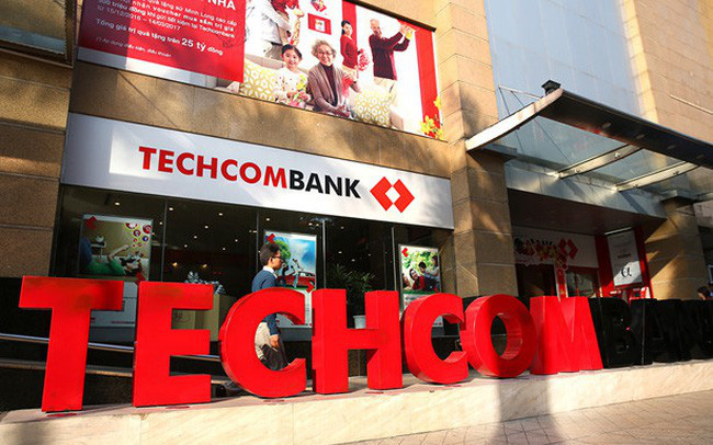 Khách hàng Techcombank than vãn vì hệ thống ngân hàng online gặp sự cố