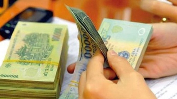 Các trường hợp bị khấu trừ tiền lương