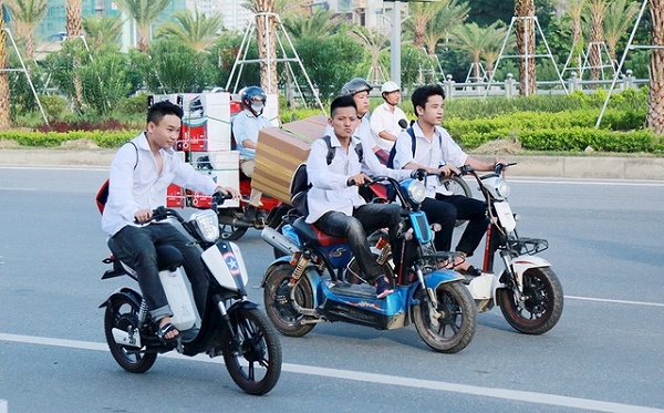 Tăng cường bảo đảm an toàn giao thông cho học sinh đến trường