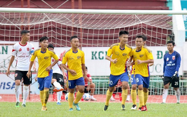 11 cầu thủ của đội U21 Đồng Tháp bị cấm thi đấu từ 6 tháng đến 5 năm vì hành vi tham gia cá độ