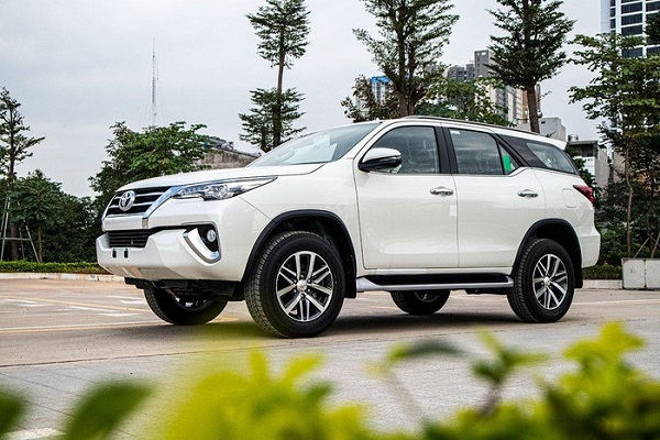 Toyota Việt Nam triệu hồi 32.527 xe, sản xuất từ 5/10/2017 đến 3/4/2019 để kiểm tra/thay thế bơm nhiên liệu.