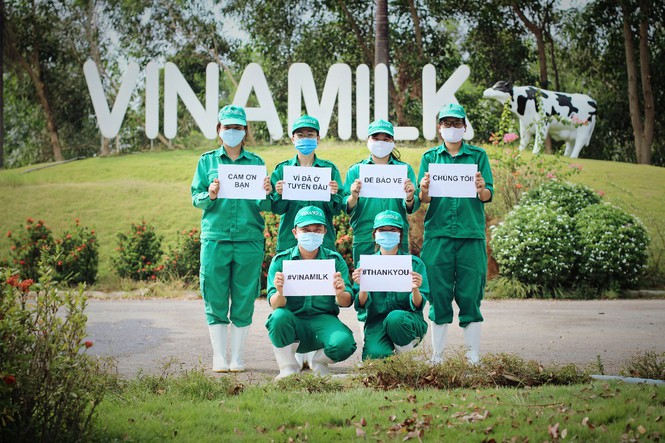 Không chỉ nhiệt huyết trong công việc, những nhân viên trẻ của Vianmilk là hạt nhân tích cực trong những hoạt động vì cộng động, đặc biệt trong dịch bệnh Covid-19 vừa qua