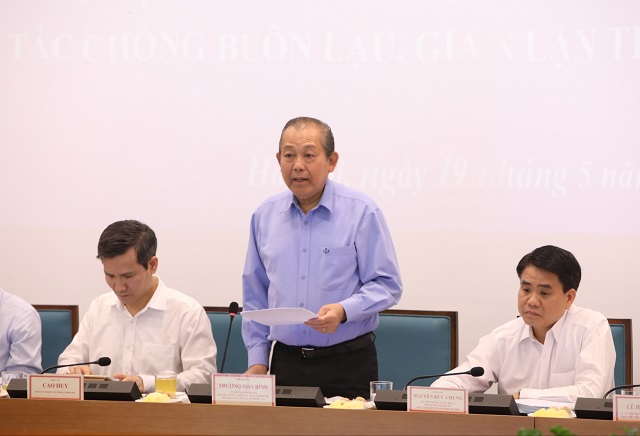 Phó Thủ tướng Thường trực Trương Hòa Bình phát biểu chỉ đạo tại buổi làm việc
