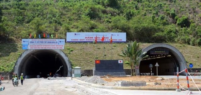 Hầm đường bộ Hải Vân 2: Về đích trước dự kiến