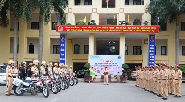 Cảnh sát giao thông Lạng Sơn: Ra quân tổng kiểm soát phương tiện giao thông