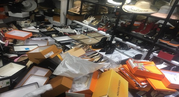 Hà Nội: Tạm giữ hơn 2.000 sản phẩm có dấu hiệu giả mạo các nhãn hiệu nổi tiếng